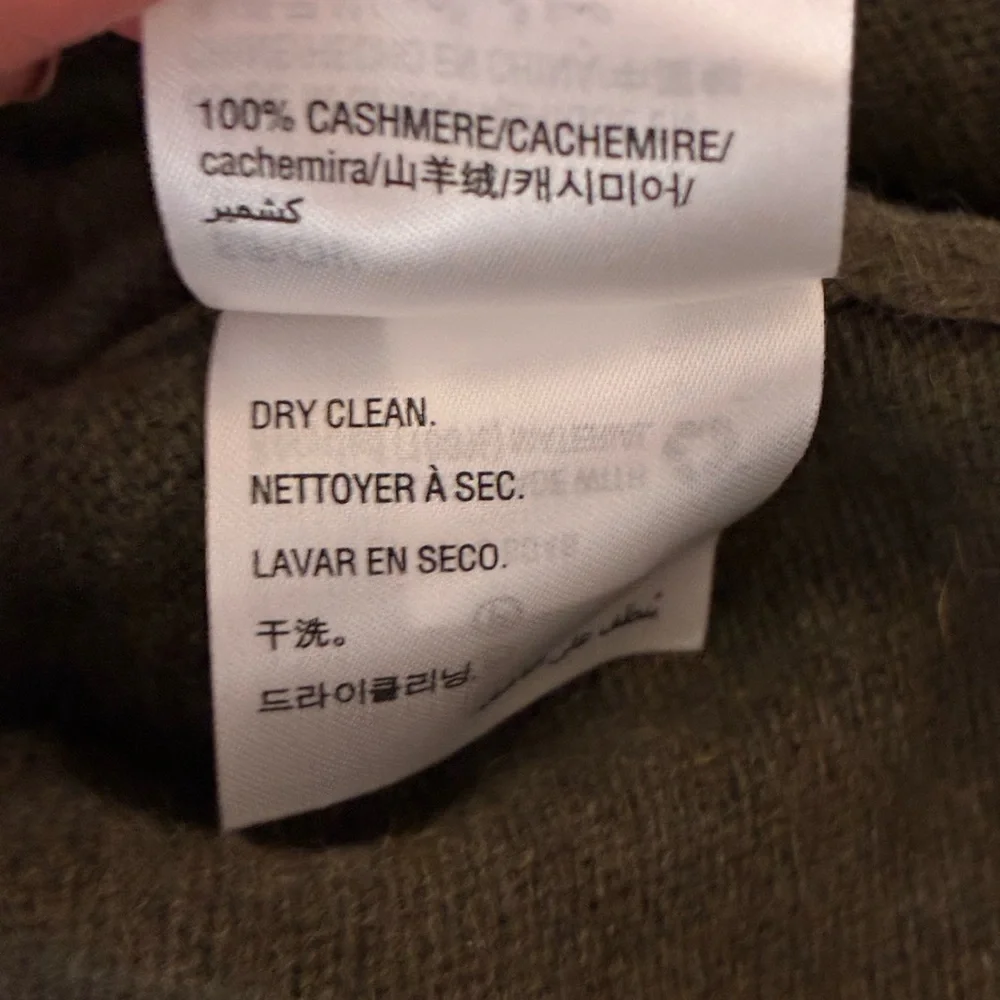Charter Club | Green 100% cashmere crewneck ruffle sleeve luxury sweater